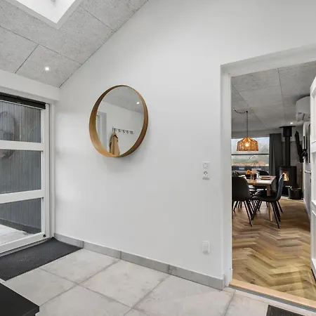 Stunning In With Wifi Holiday home