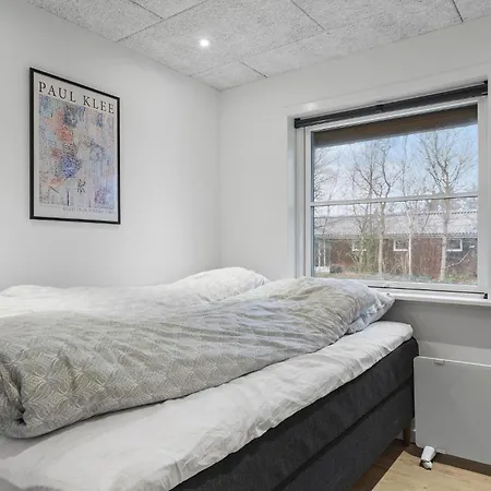 Stunning In With Wifi Holiday home